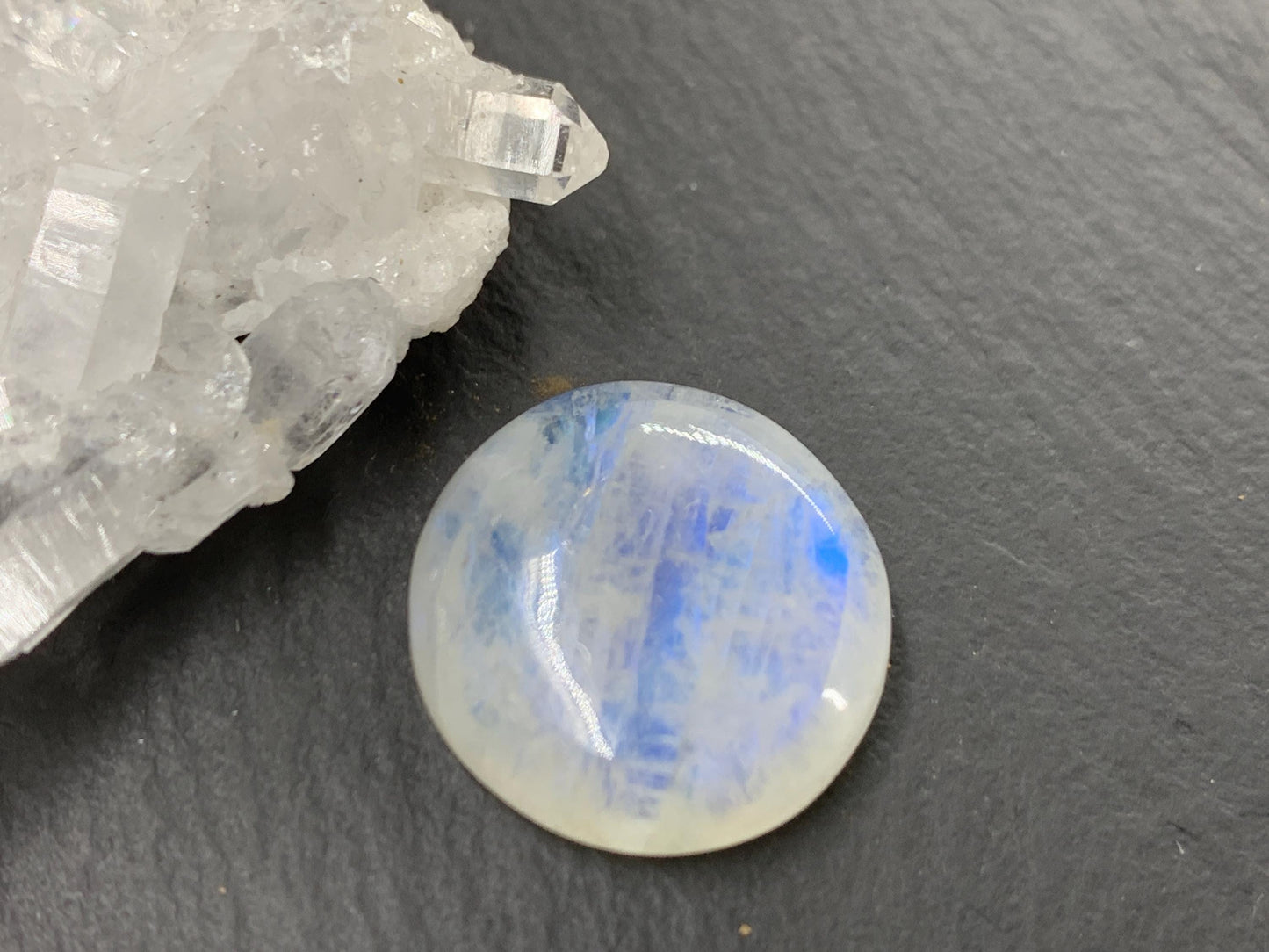 Rainbow Moonstone round 18x18x7mm cabochon