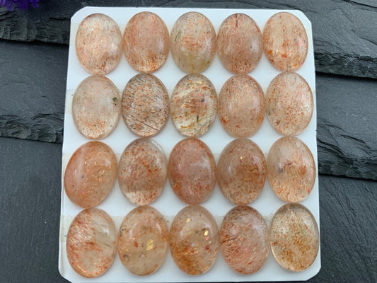 Sunstone oval 12x16mm cabochon - Calibrated cabochons