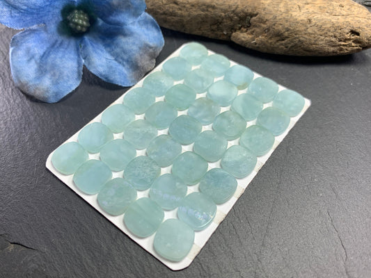 Flat Aquamarine square Cushion 10mm cabochon - Calibrated cabochons