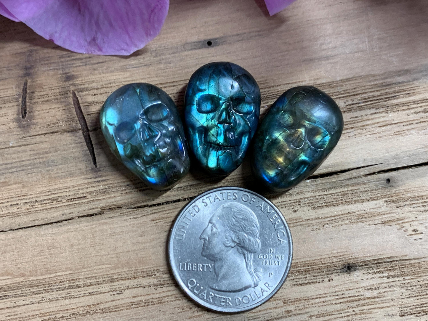 Labradorite Skull Carving 22mm long Rainbow Flash Crystal Skull, Gothic Crystal Decor, Witchy Jewelry