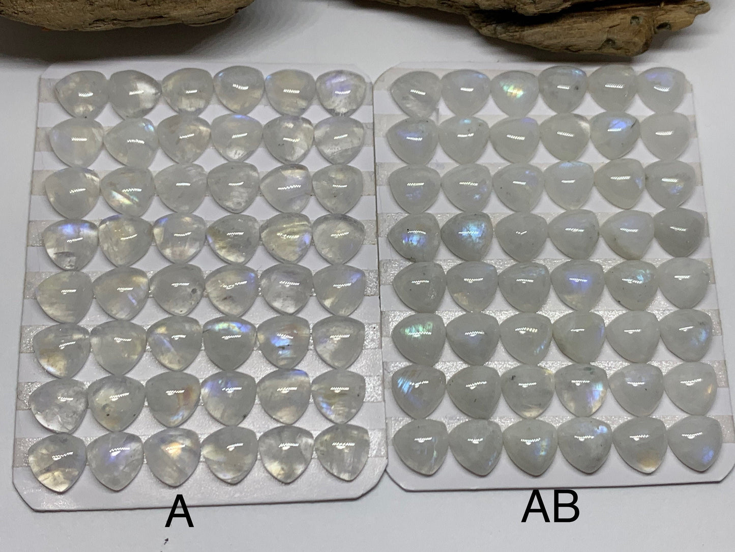 Rainbow Moonstone triangle cabochon 8x8mm - Calibrated cabochons