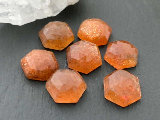 Faceted Sunstone hexagon 10mm cabochon
