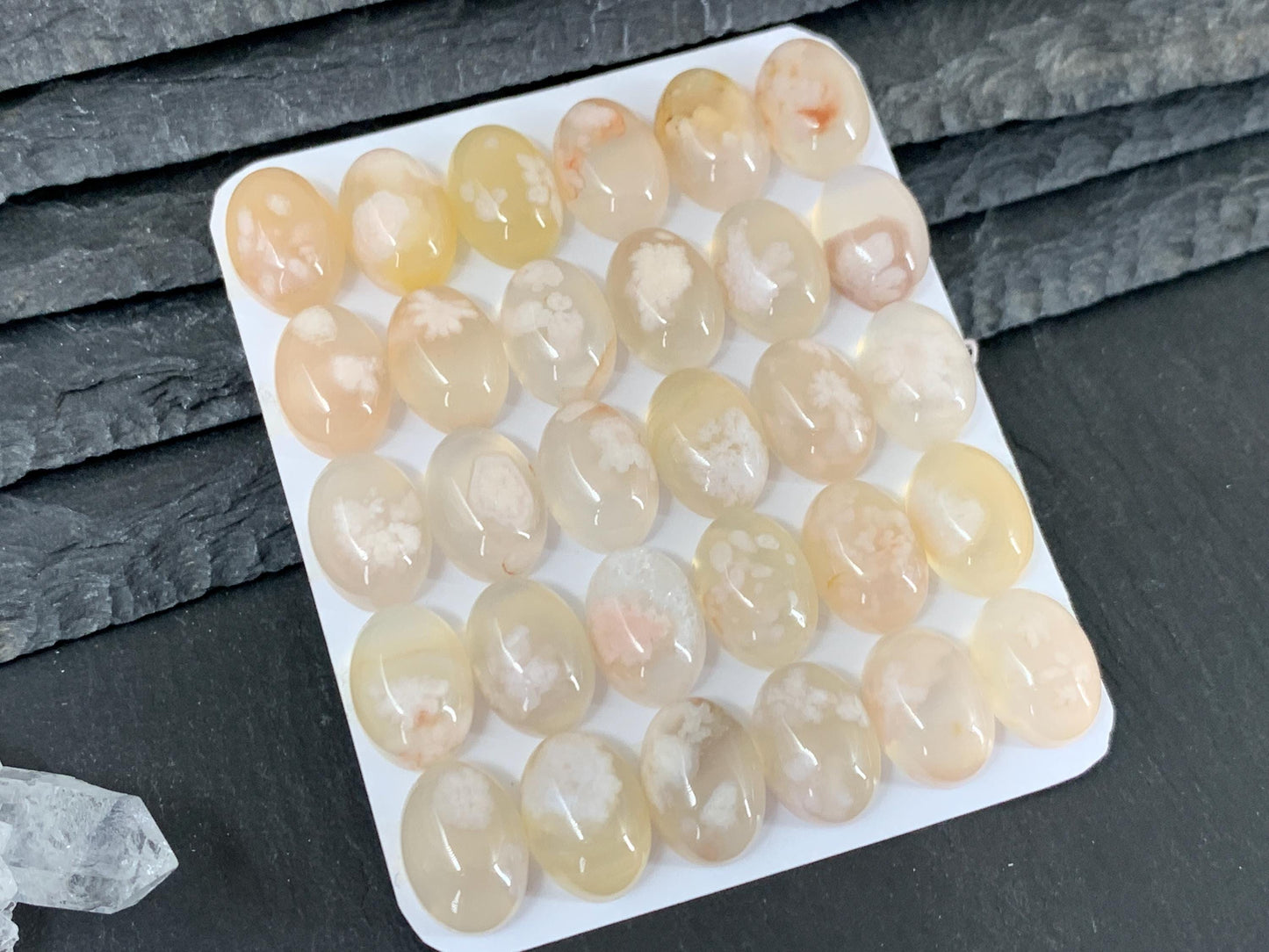 Flower Agate oval 10x14mm cabochon - Calibrated cabochons