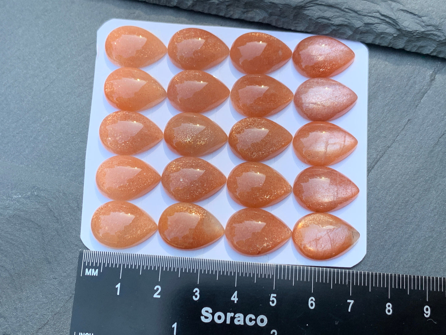 GoldSand Sunstone pear 13x18mm cabochon