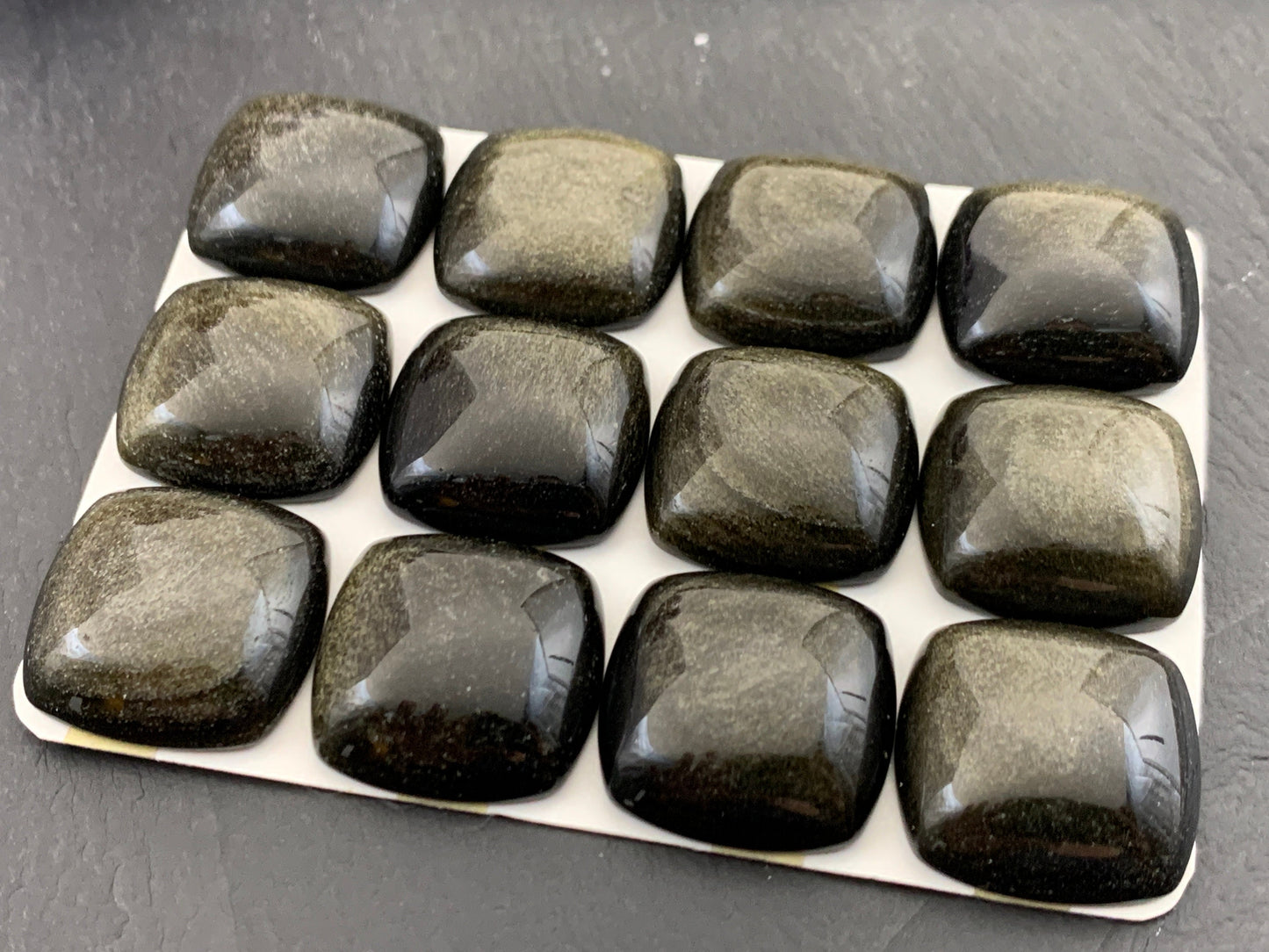 Gold Obsidian Square 20mm cabochon - Calibrated cabochons