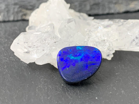 Australian Opal doublet 10x12x4mm cabochon