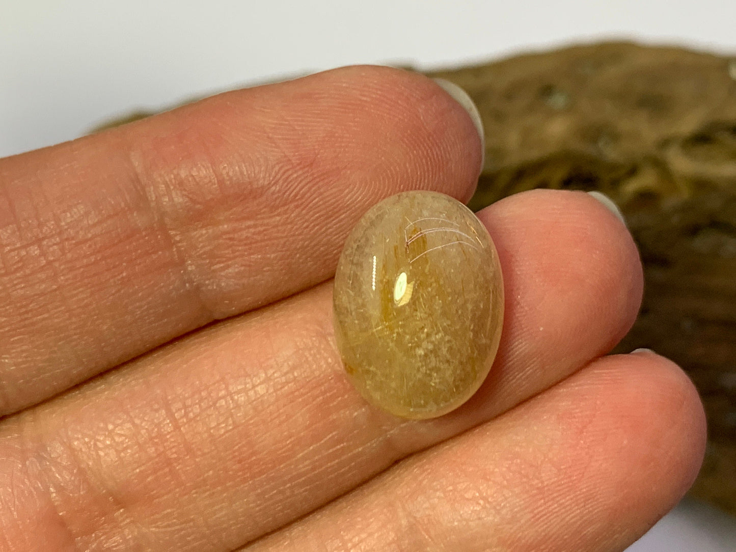 Gold Rutilated Quartz oval 12x16mm Cabochon