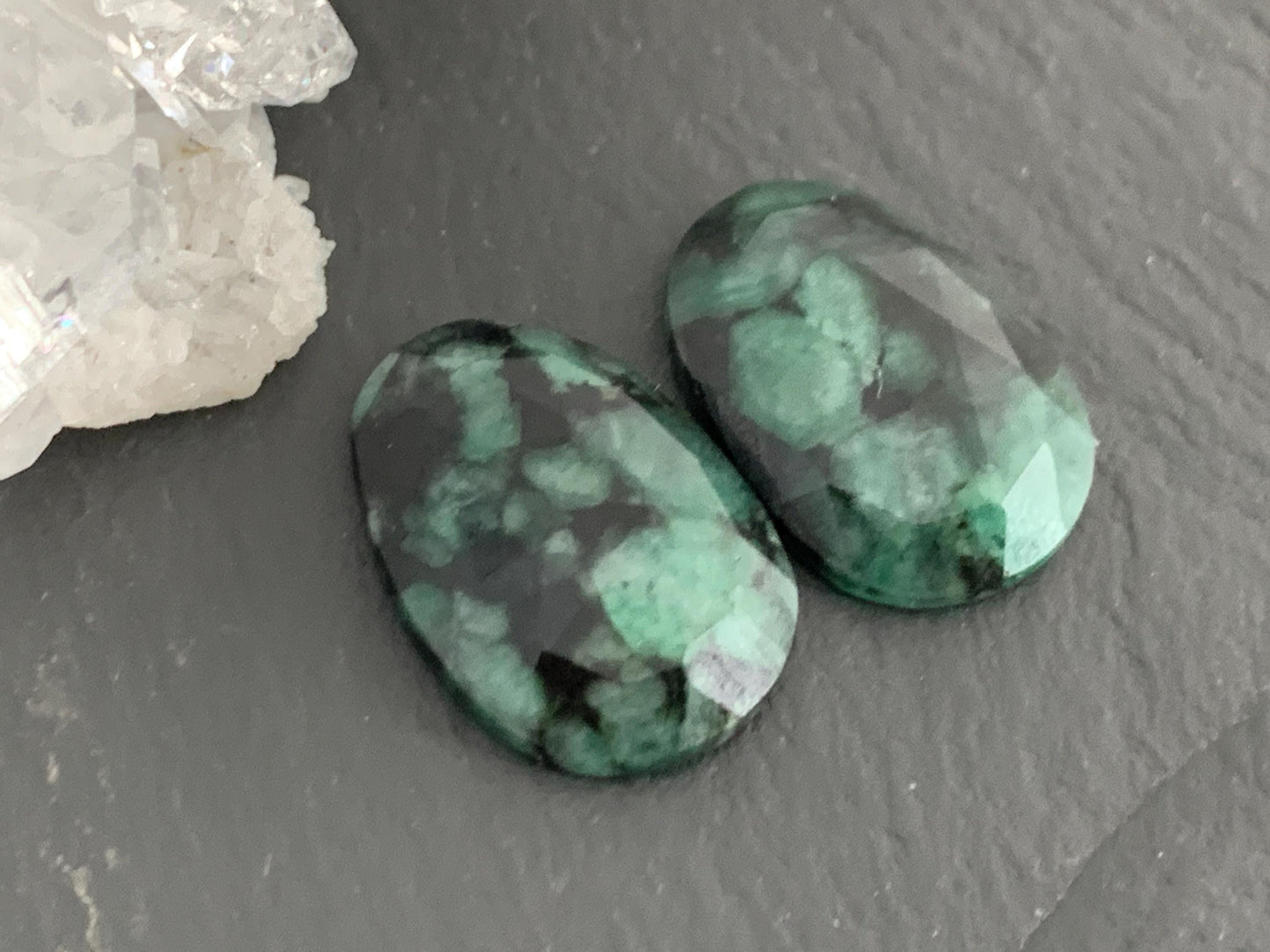 Faceted Emerald Oval Pair 13x18x4mm cabochon