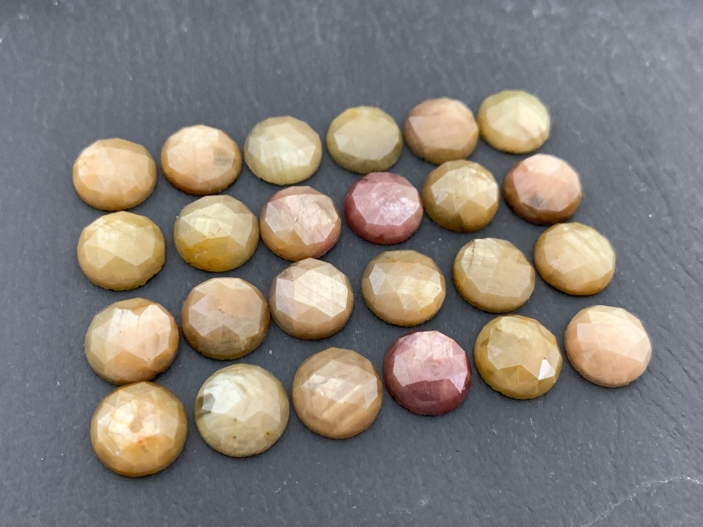 Faceted Yellow Sapphire round 10mm Cabochon