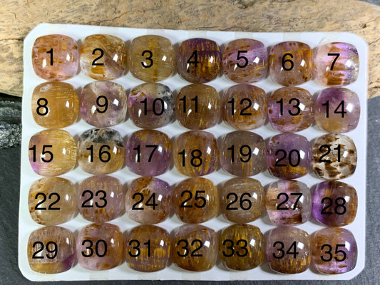 Amethyst Cacoxenite square cushion 10mm cabochon - Calibrated cabochons
