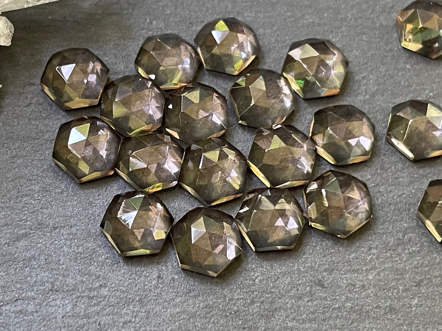 Faceted color changing Alexandrite hexagon 8mm cabochon - Cabochons are calibrated
