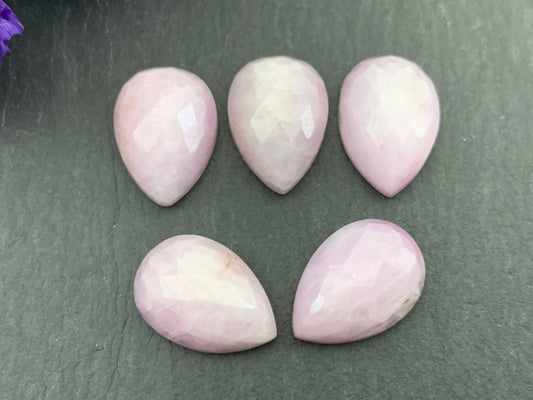 Faceted pink Kunzite Pear 10x14mm cabochon - Calibrated cabochons