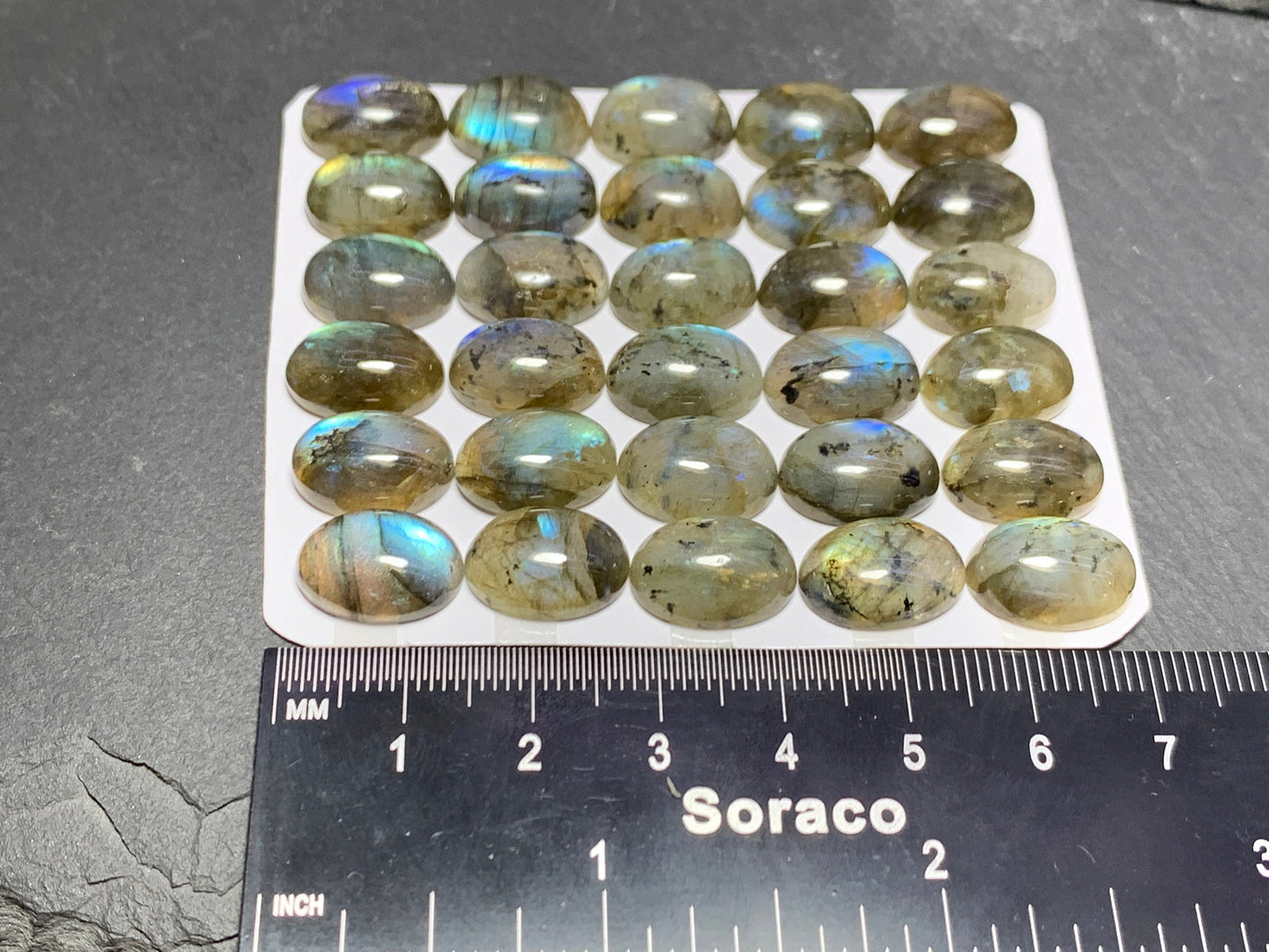 Labradorite oval 10x14mm cabochon - Calibrated Cabochons