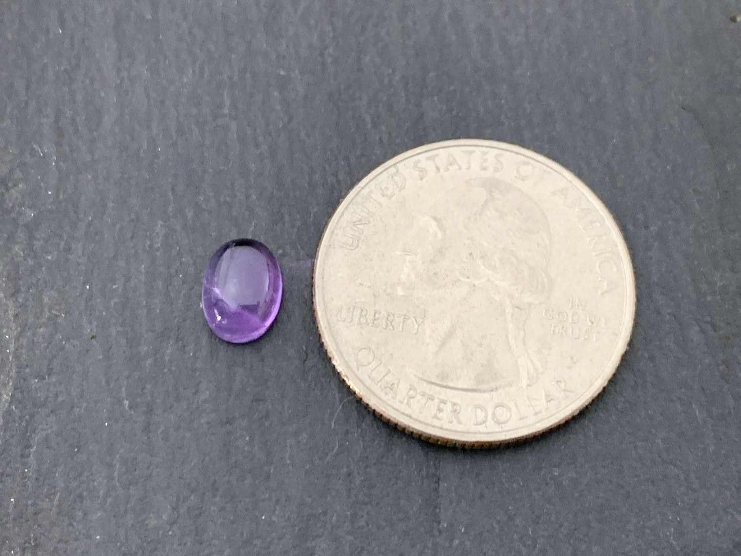 Amethyst oval 6x8mm cabochon - Calibrated cabochons