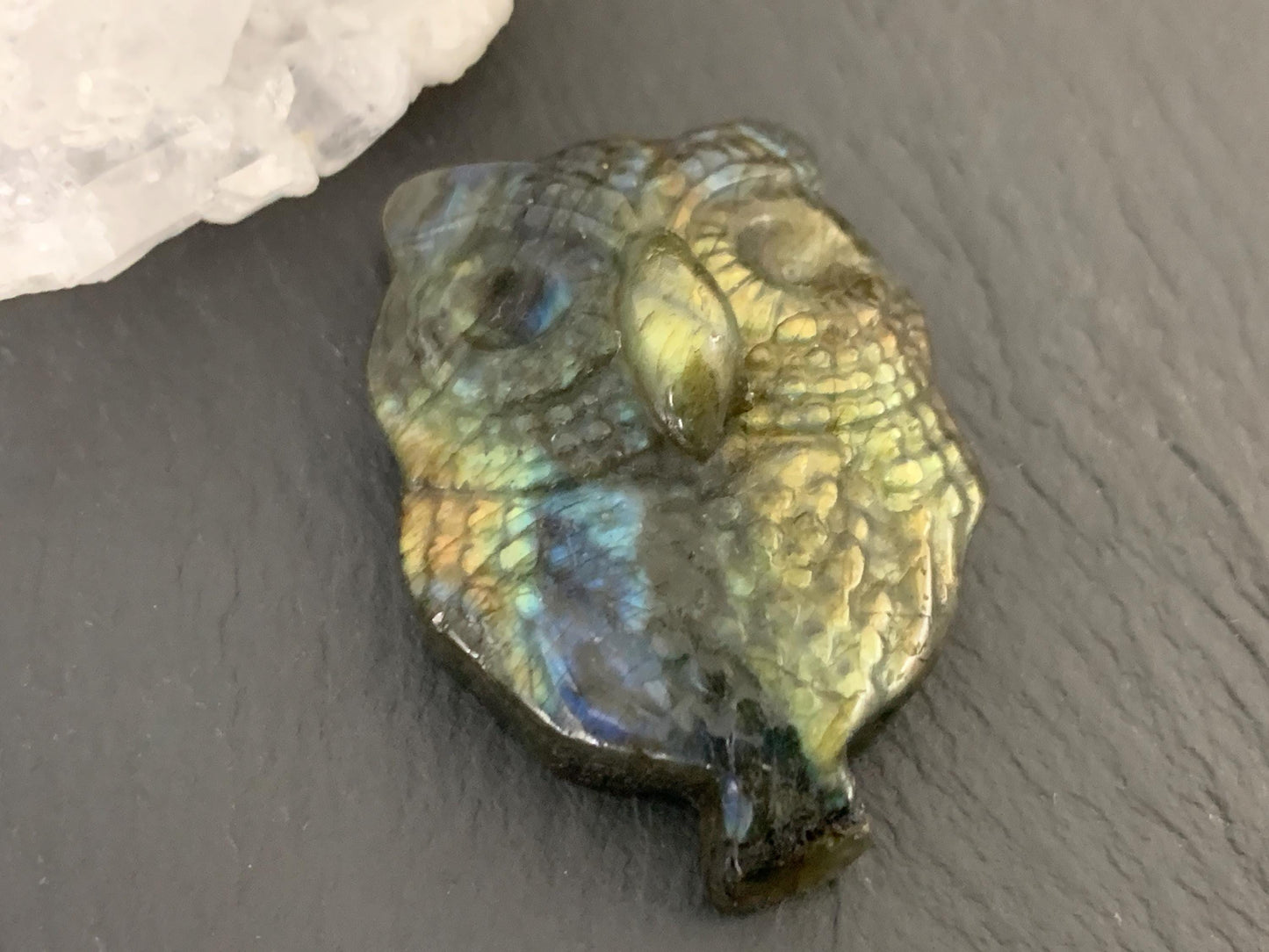 Labradorite owl 27x36mm cabochon carving