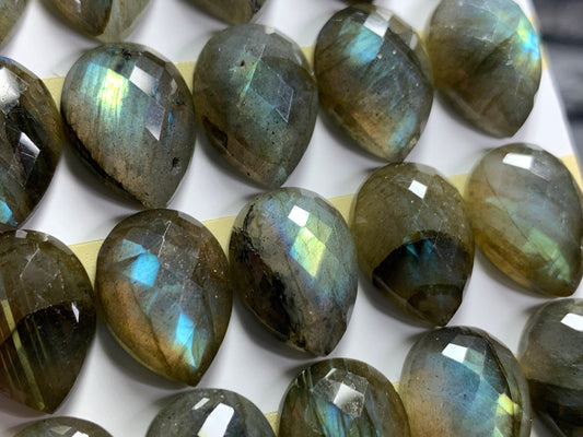 Faceted Labradorite pear 12x16mm Cabochon - Calibrated Cabochons