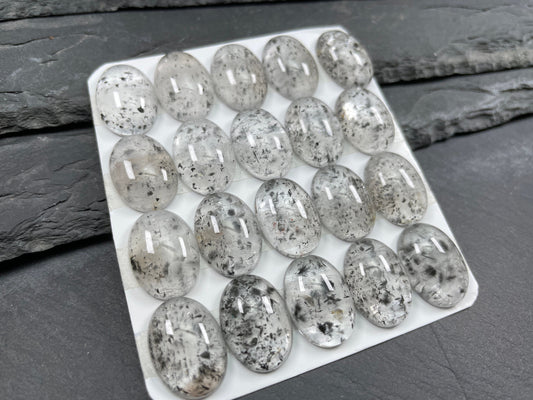 Super 7 oval 13x18mm cabochon - Calibrated cabochons
