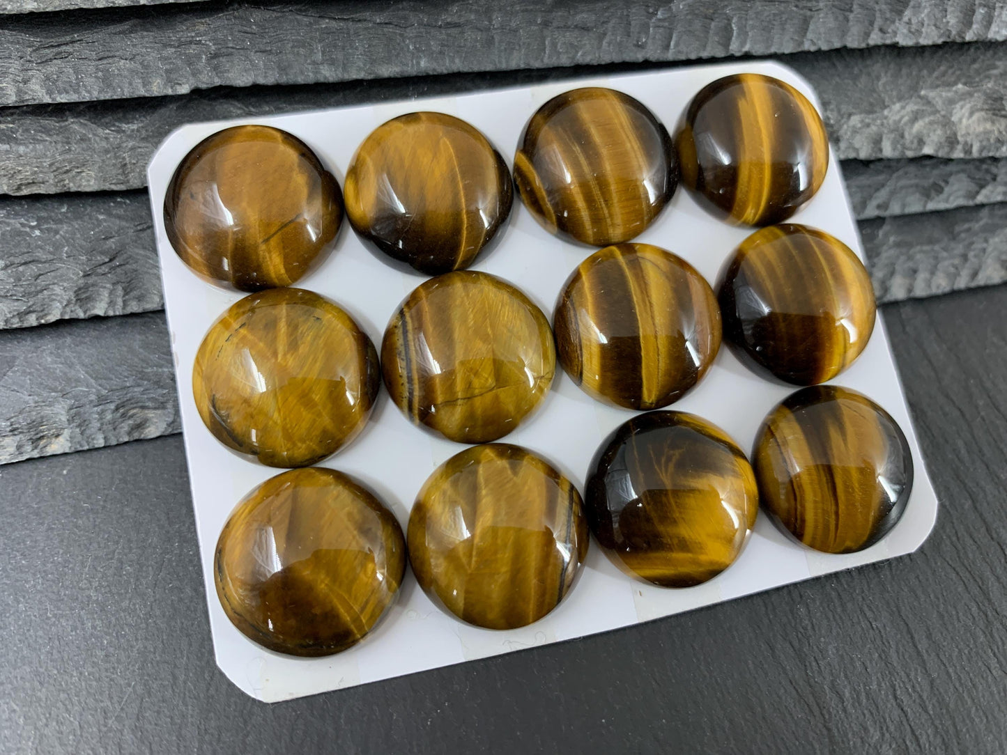 Tiger Eye round 20mm cabochon - Calibrated cabochons