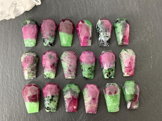 Faceted Ruby Zoisite 10x16mm cabochon