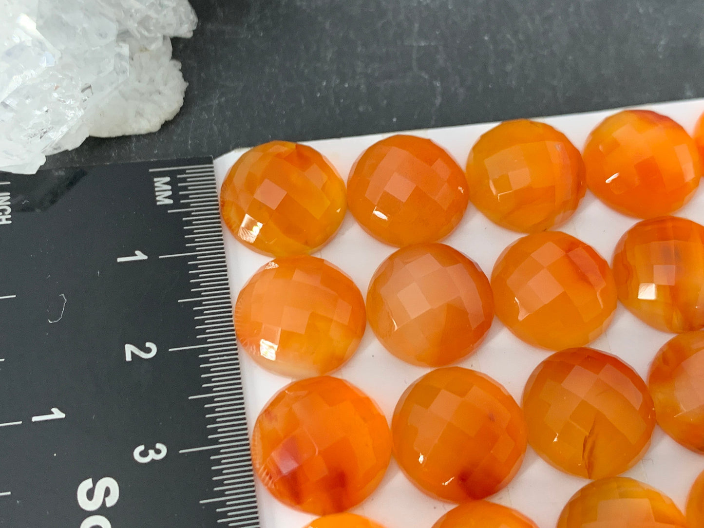 Faceted Carnelian round 13mm Cabochon - Calibrated cabochons