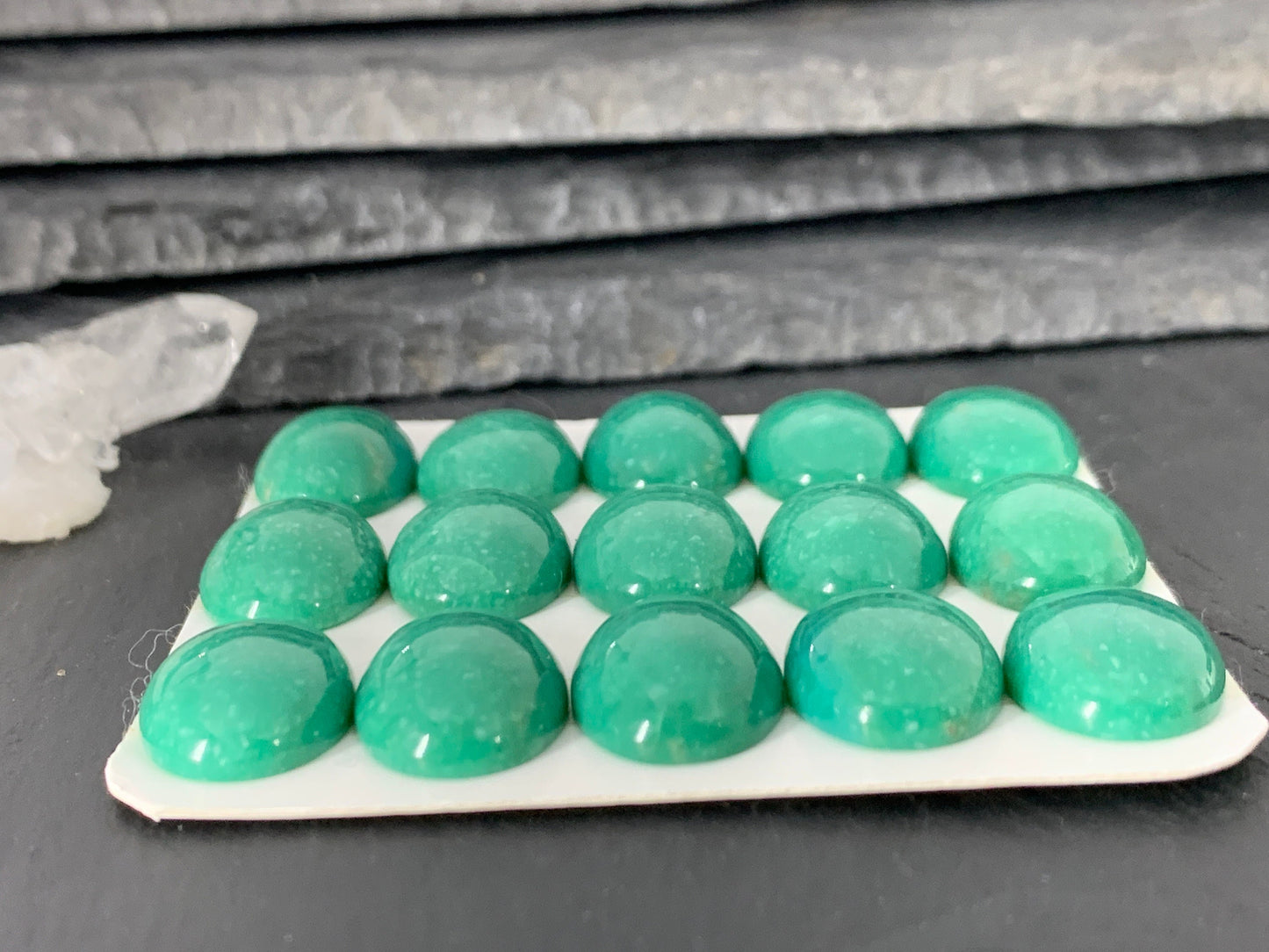 Nevada Turquoise oval 12x16mm cabochon - Calibrated cabochons