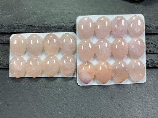 Morganite oval 15x20mm cabochon - Calibrated cabochons