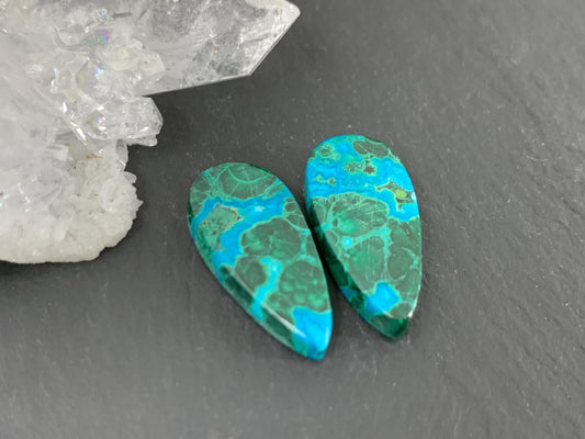 Malachite Chrysocolla pear 9x19x3.5mm cabochon pair
