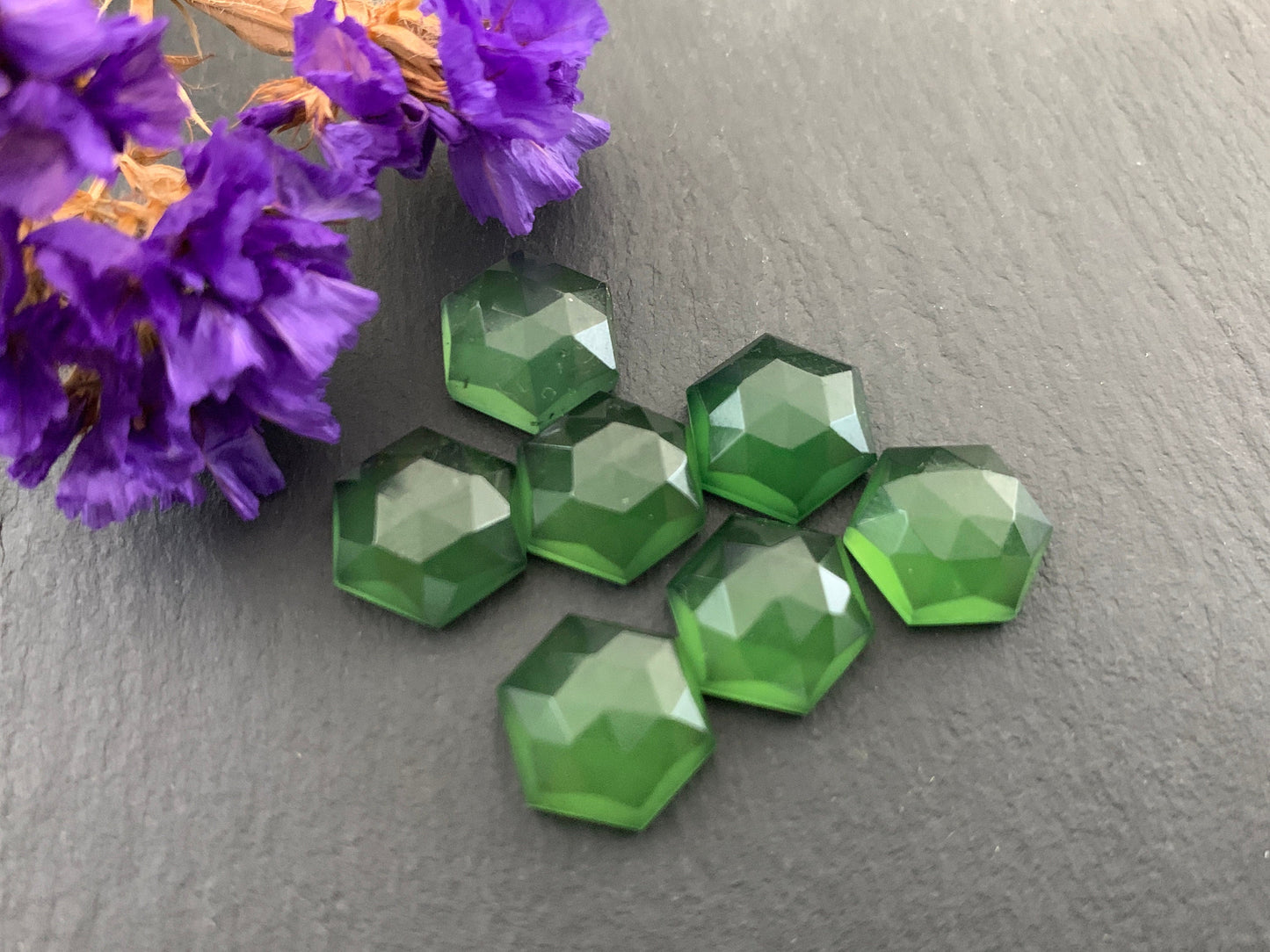 Faceted Serpentine hexagon 8, 9, 10mm cabochon