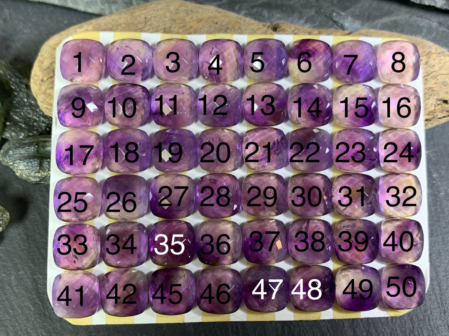 Faceted Amethyst square cushion 10mm cabochon - Calibrated cabochons