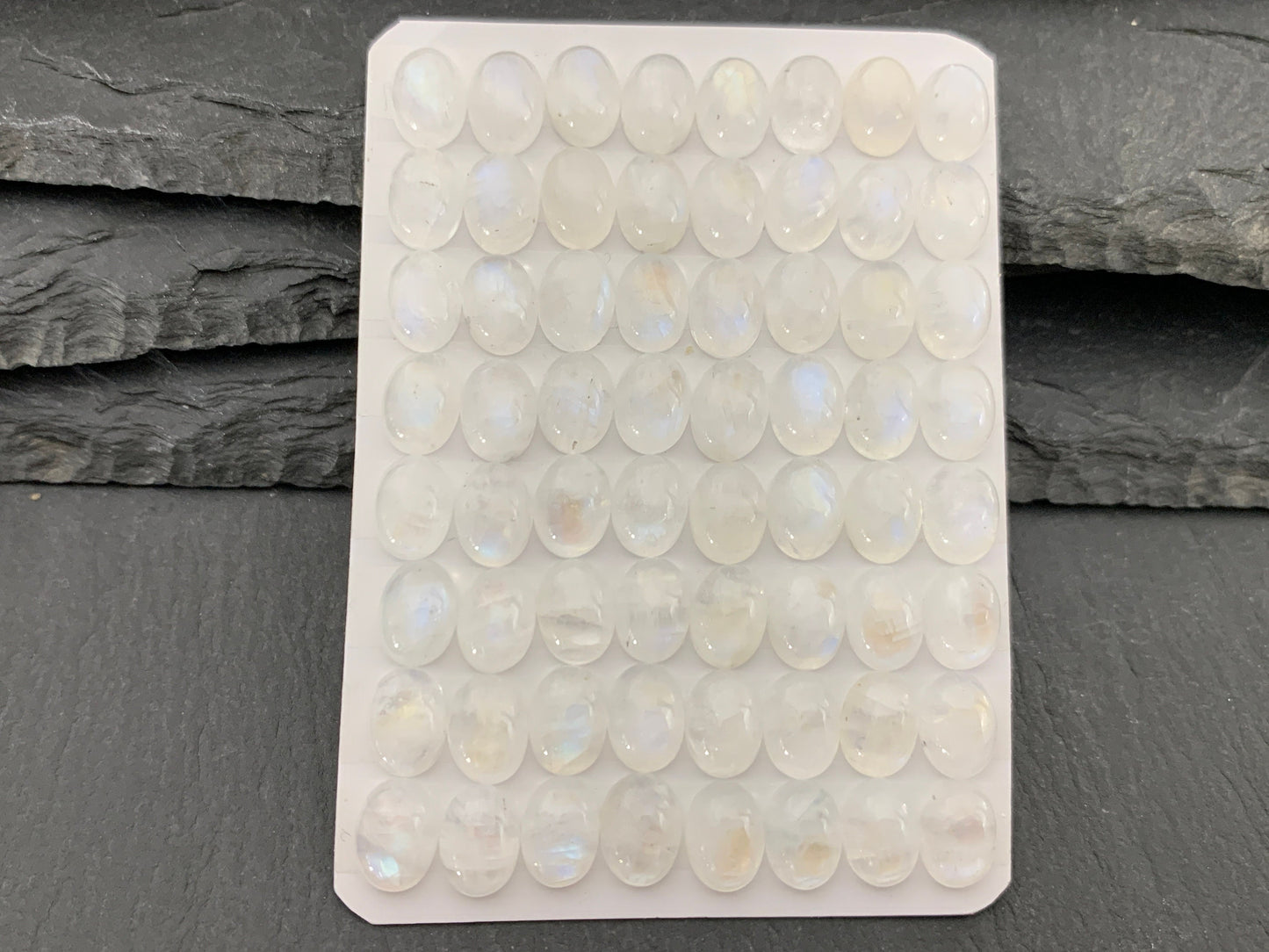 Rainbow Moonstone oval 6x8mm cabochon - Calibrated cabochons