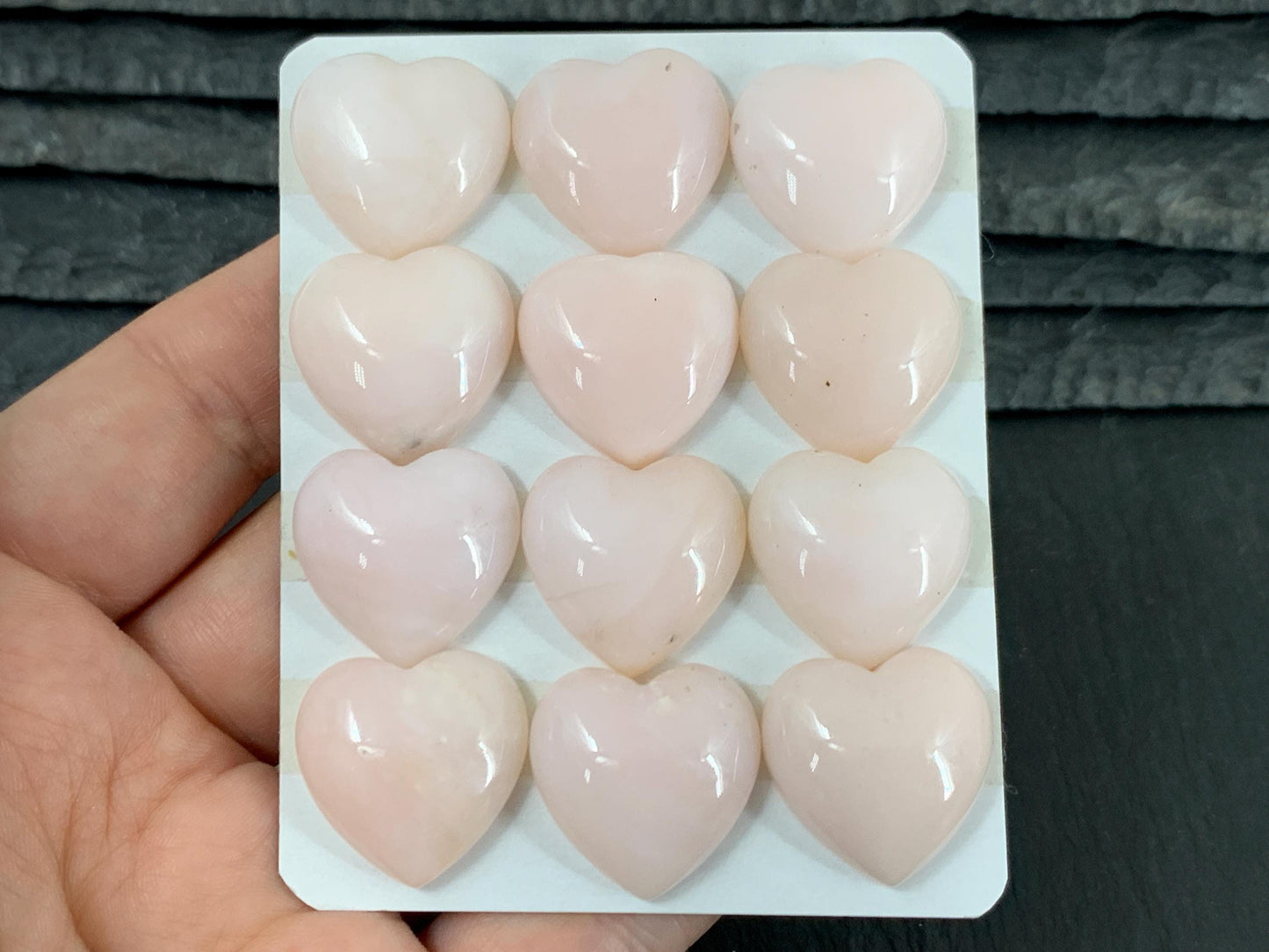 Pink Opal heart 20mm cabochon - Calibrated cabochons