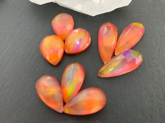 Faceted  Aurora Opal pear cabochon  - Doublet cabochons