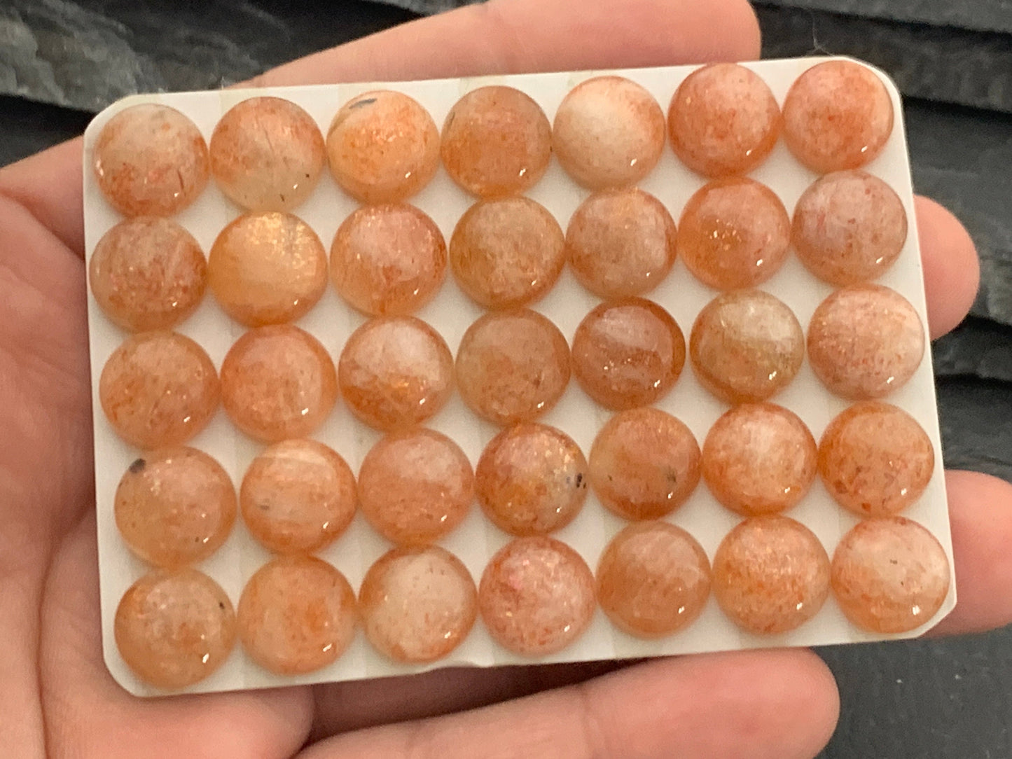 Sunstone round 10mm cabochon - Calibrated cabochons