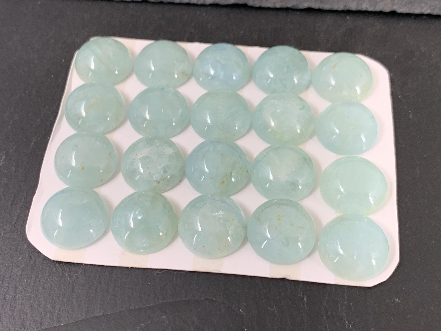 Aquamarine round 15mm cabochon - Calibrated cabochons