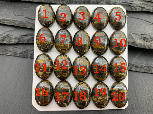 Tiger iron 13x18mm oval cabochon - Calibrated cabochons