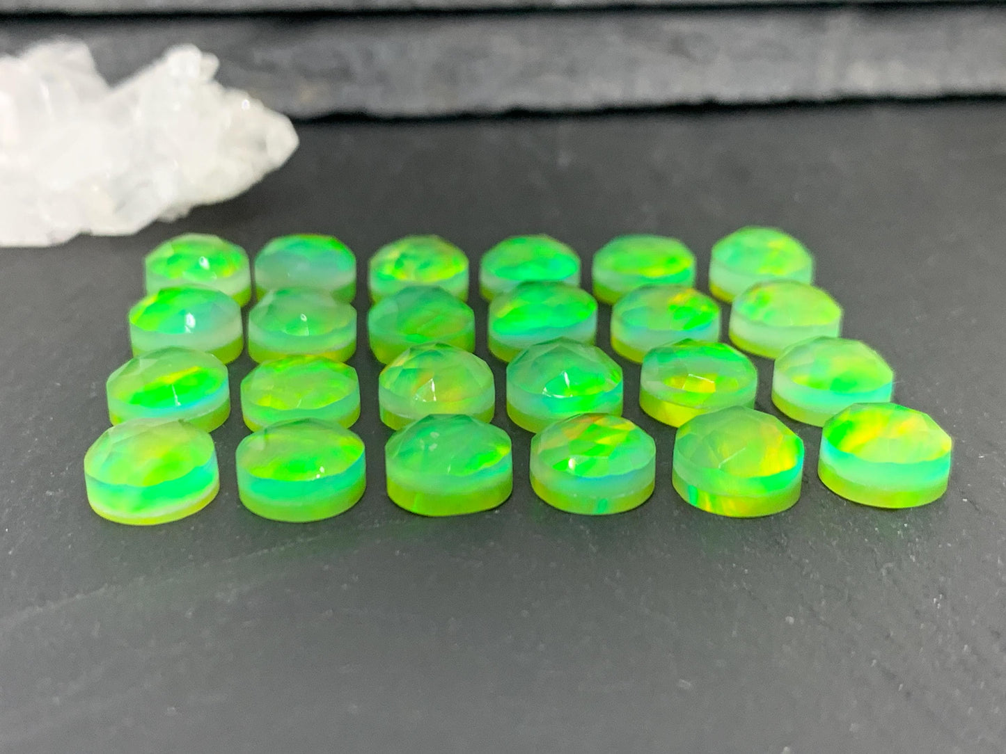 Faceted Aurora Opal round 8mm cabochon - Doublet cabochons