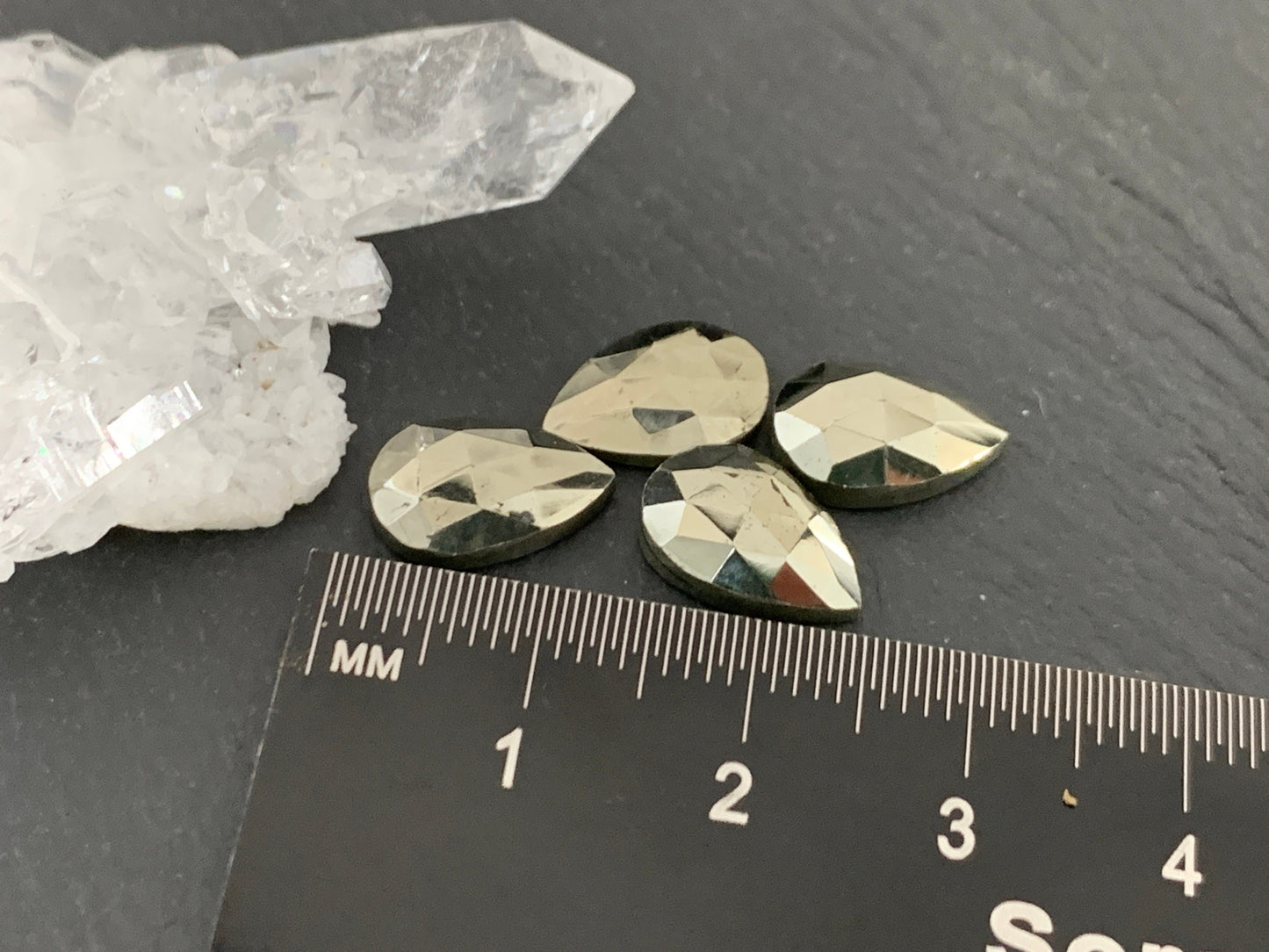 Faceted Pyrite pear 8x12mm cabochon