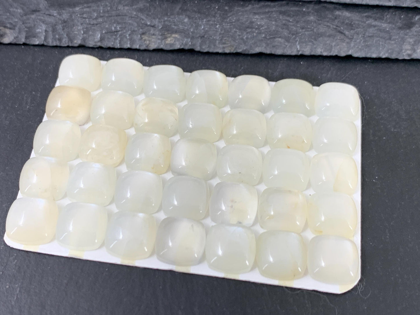 White Moonstone square cushion 10mm cabochon - Calibrated cabochons