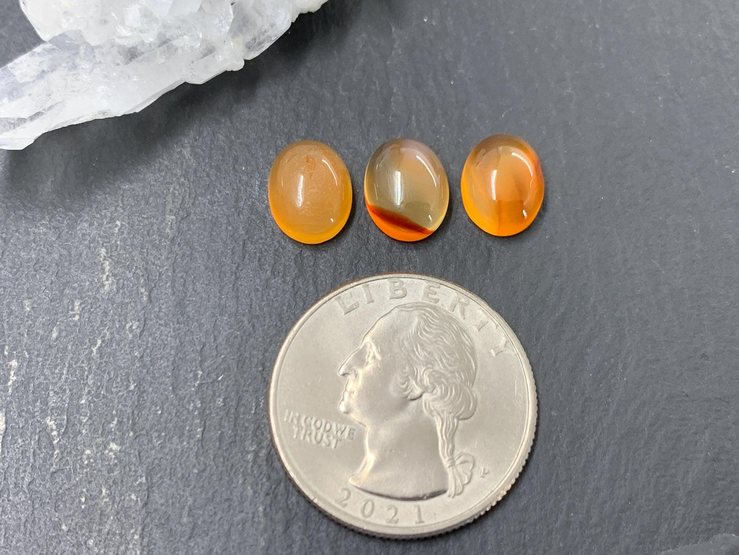 Carnelian oval 8x10mm cabochon - Calibrated cabochons *