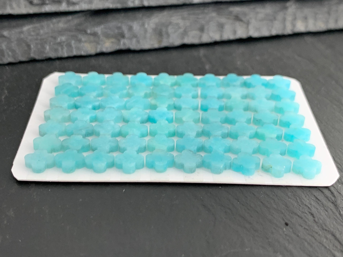 Flat Amazonite clover 6mm cabochon - Calibrated cabochons