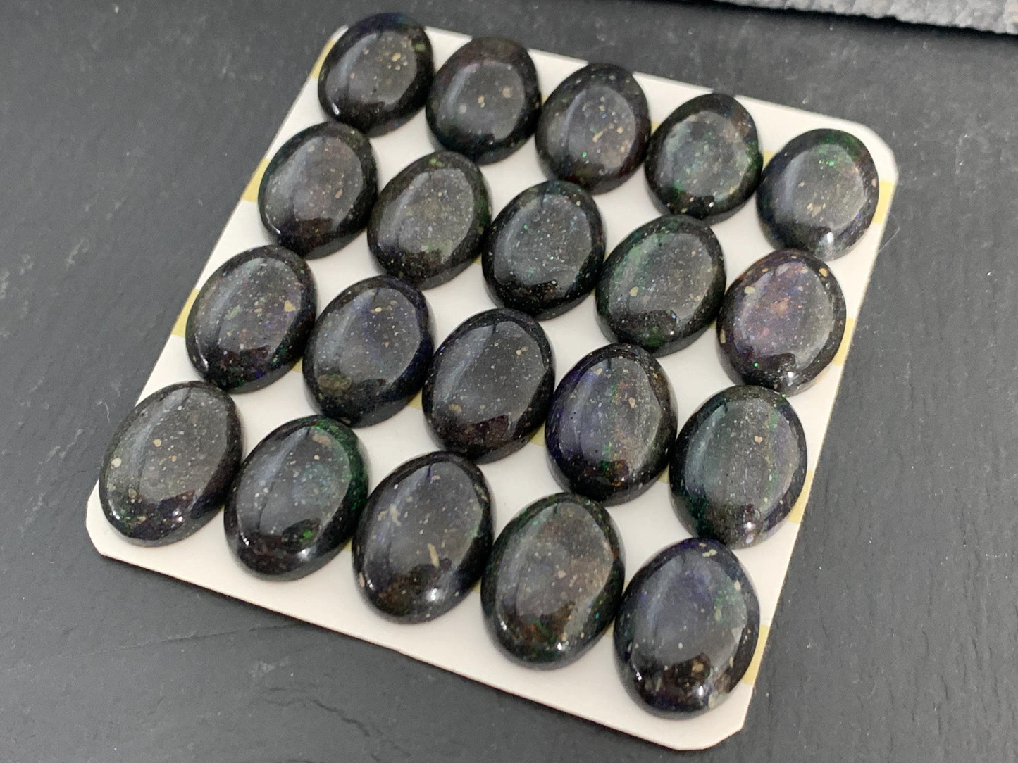 Andamooka Black Opal 13x18mm Cabochon: Oval Matrix Opal