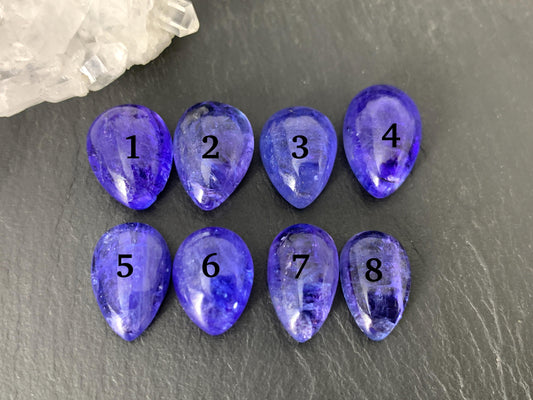Tanzanite pear 14-17mm long cabochon