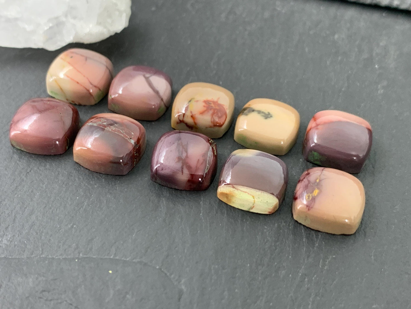 Mookaite Jasper square 12mm cabochon