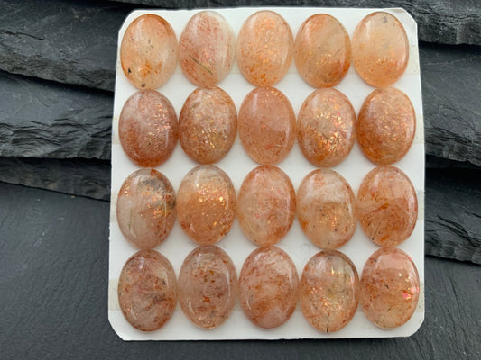 Sunstone oval 12x16mm cabochon - Calibrated cabochons