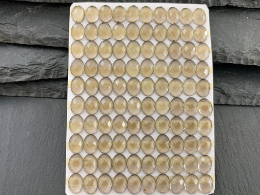 Faceted Smokey Quartz oval 6x8mm cabochon - Calibrated cabochons