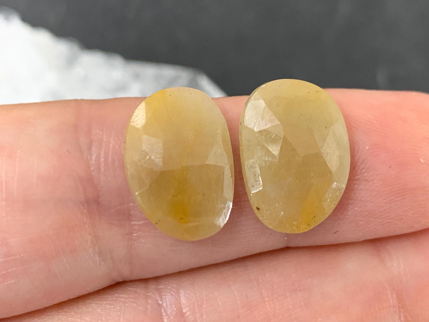 Faceted Yellow Sapphire pair 10x15x3mm cabochon