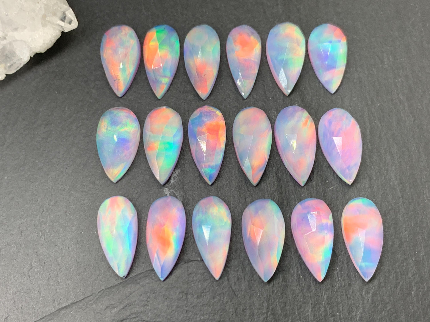 Faceted  Aurora Opal pear 7x15mm cabochon - Doublet cabochons - man made Opal