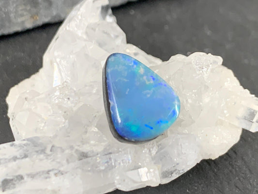 Australian Opal doublet cabochon 10x12mm