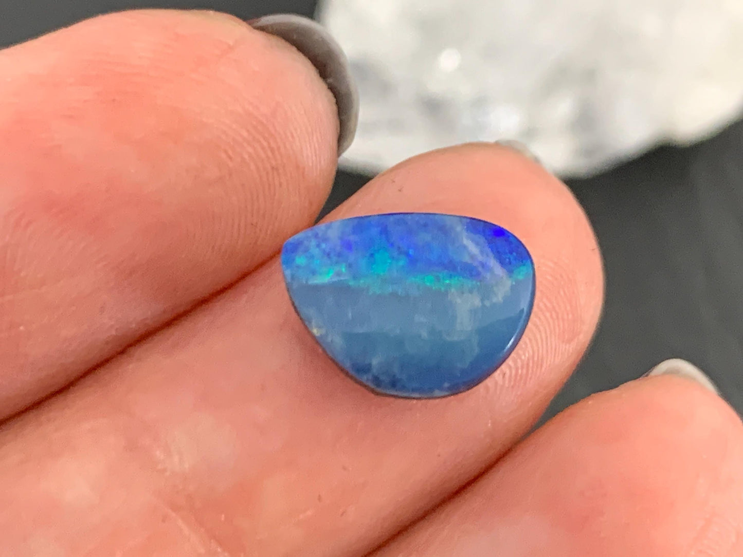 Australian Opal doublet 8x11x5mm cabochon