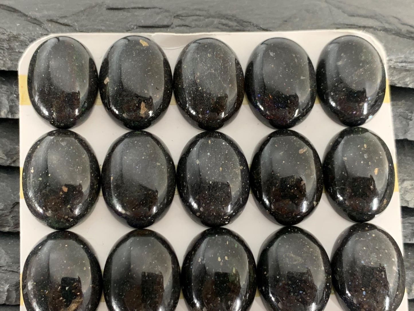 Black Opal oval 15x20mm cabochon- Andamooka Australia-